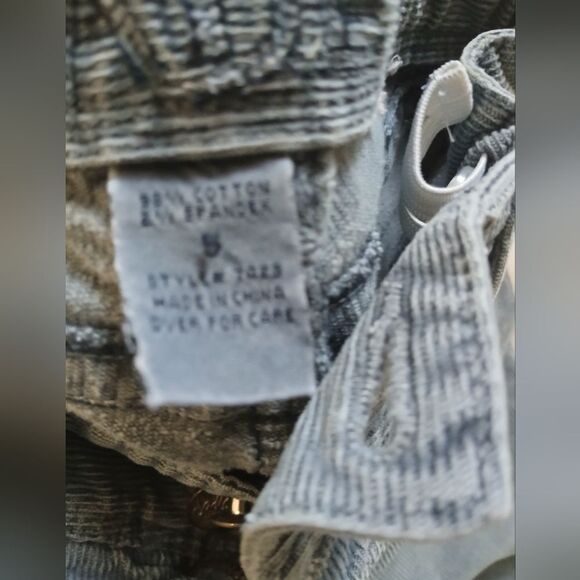 Girl Apparel Set with Stripes and Denim - Picture 3 of 13